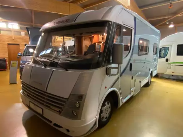 HYMER-ERIBA Future 430 T 
